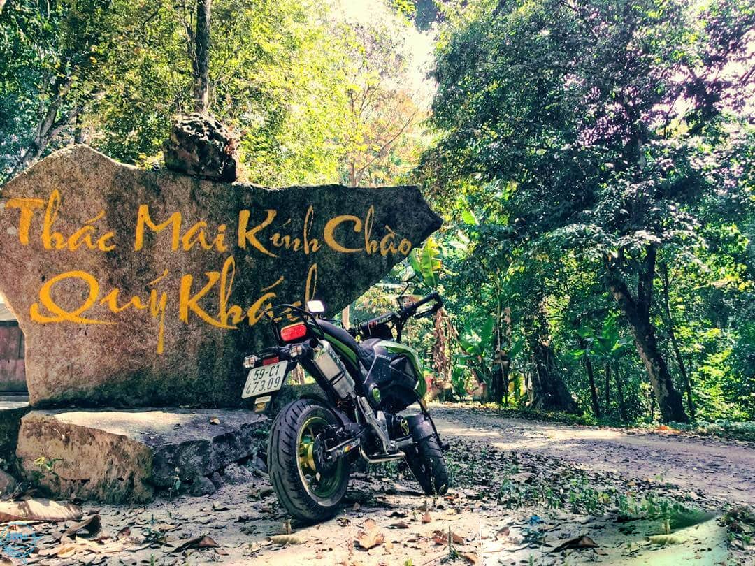 Khu du lịch thác Mai