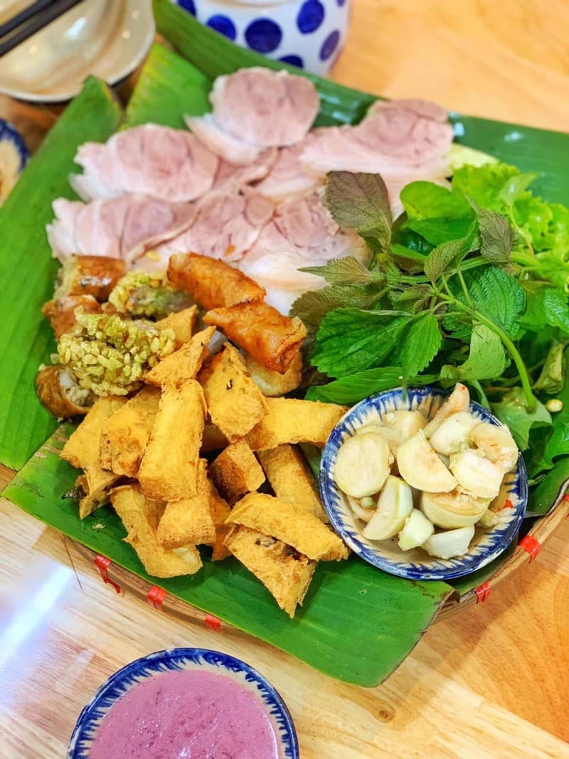 Bún đậu Hai Chị Em Biên Hòa