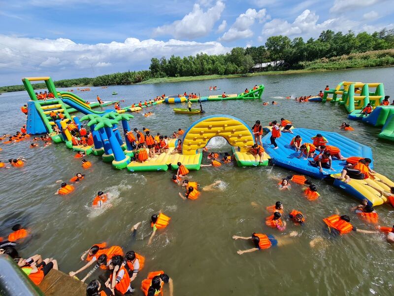 Khu du lịch Bọ Cạp Vàng