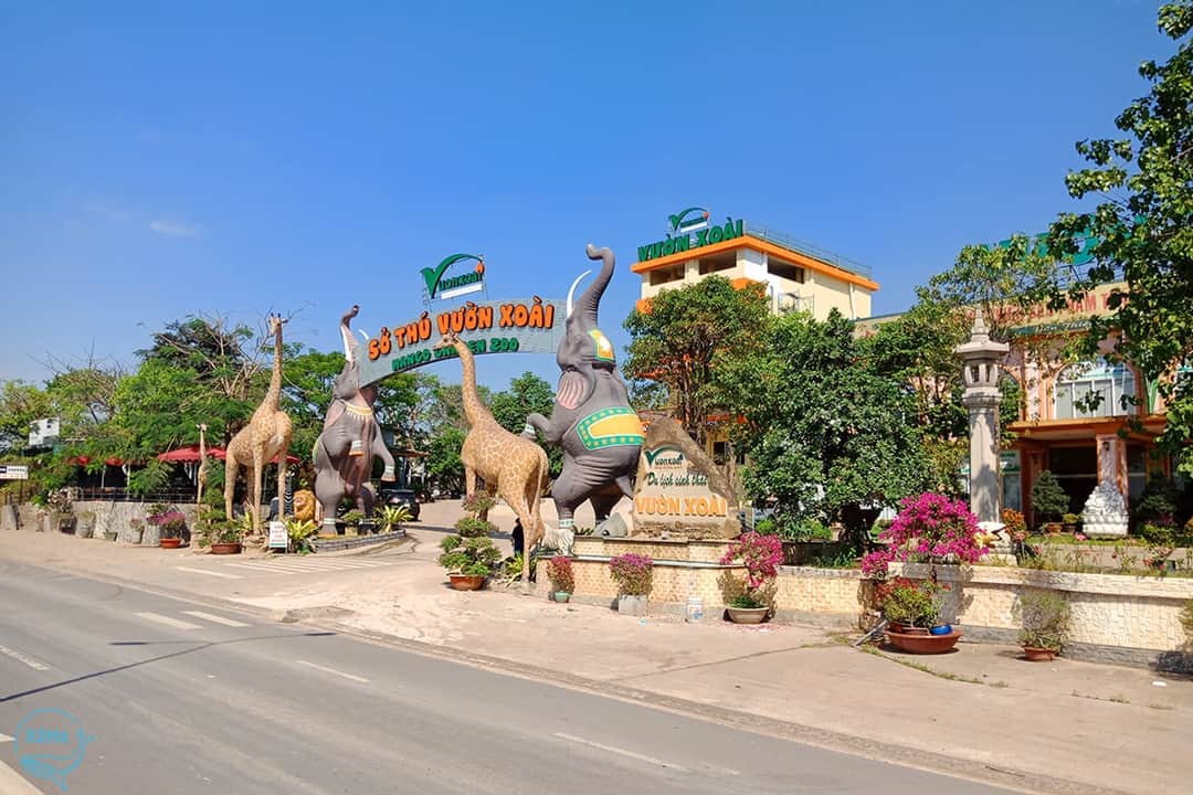 Đường đến khu du lịch Vườn Xoài Đồng Nai