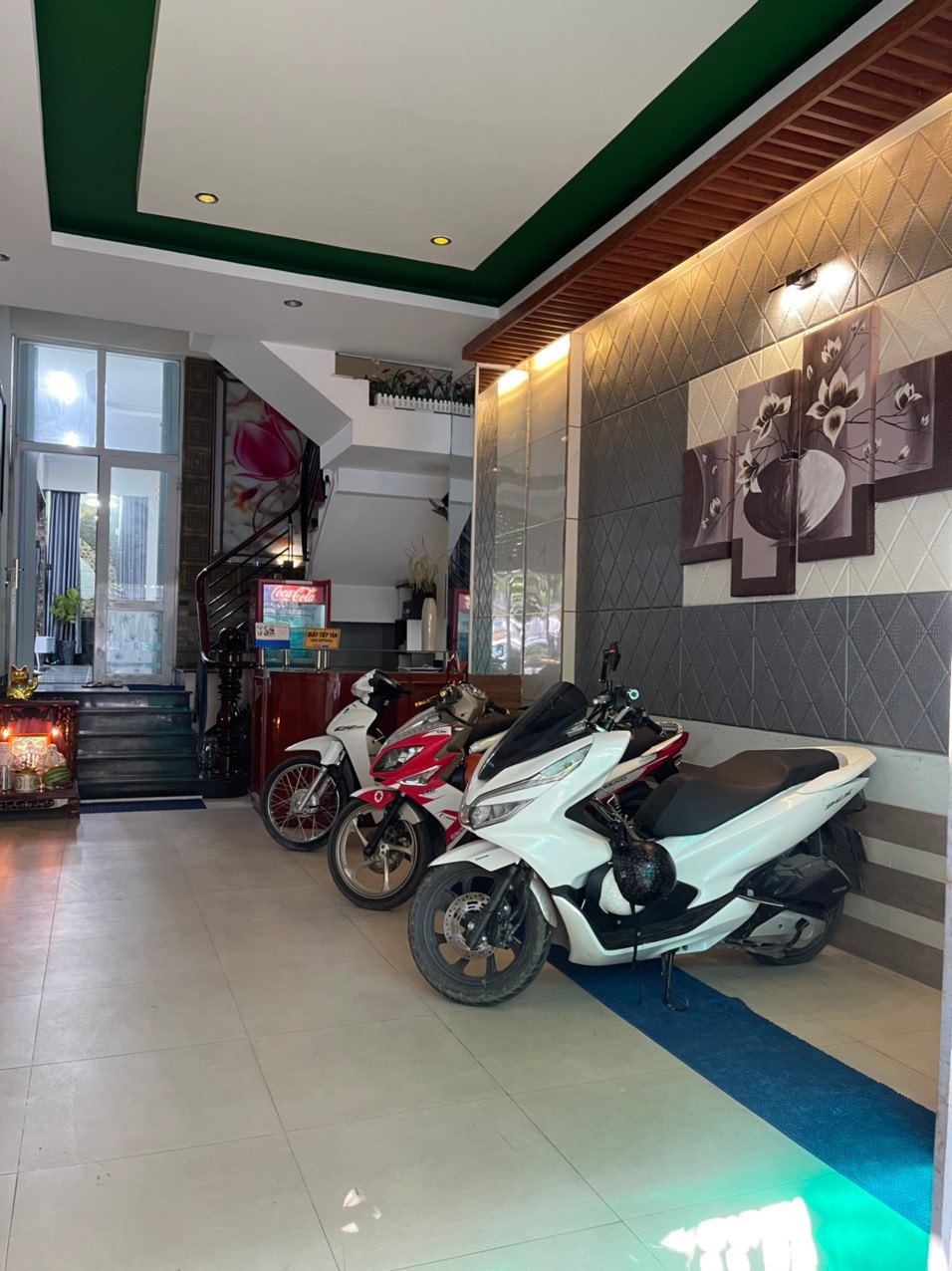 Motel Holiday Biên Hòa