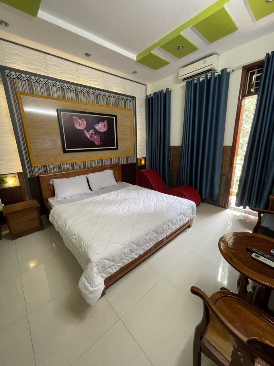 Phòng nghỉ Motel Holiday