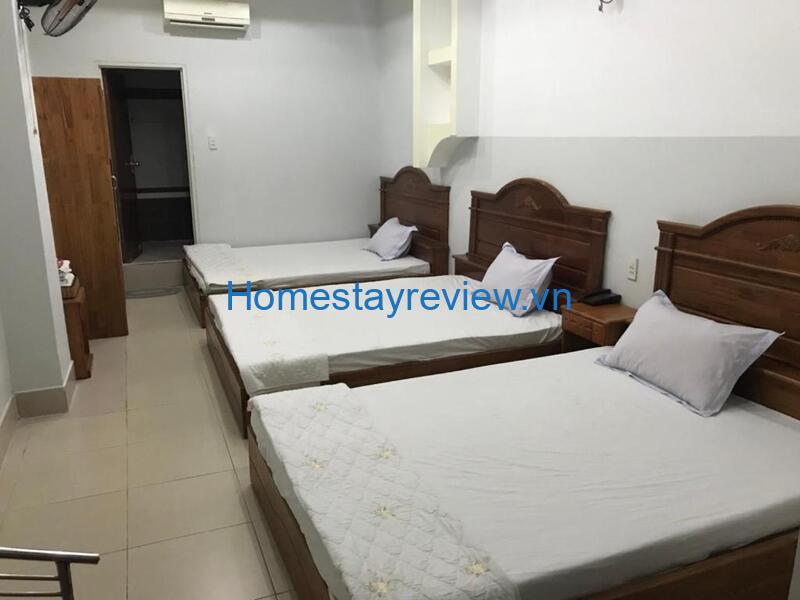 Nhà nghỉ Phương Long