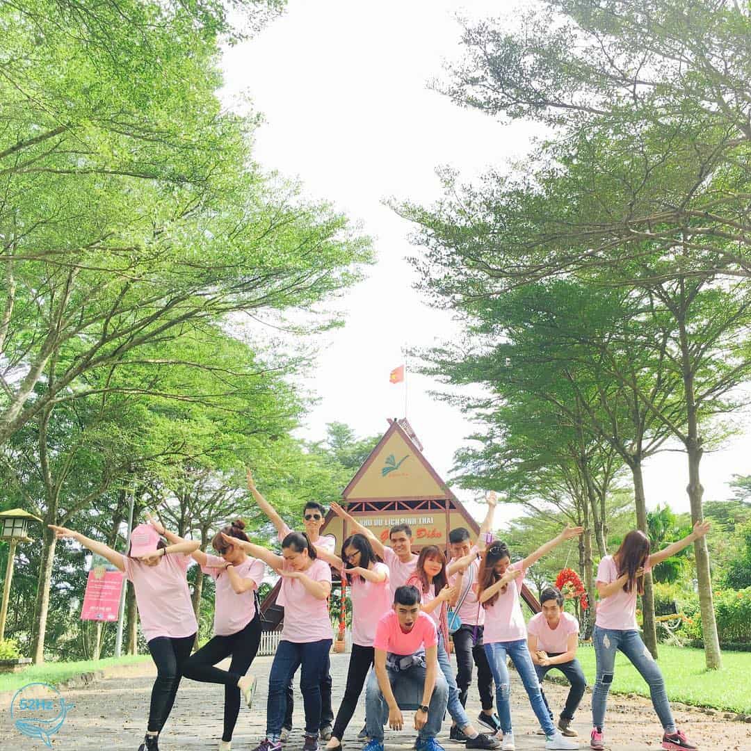 Check-in tại thác Giang Điền